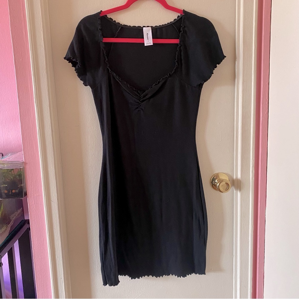 Abound Black Sweetheart Neckline Short Sleeve Mini Dress